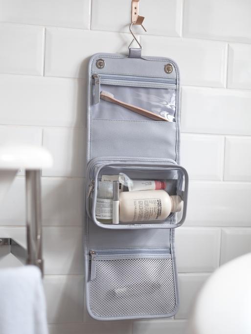 Lavender Small Hanging Washbag