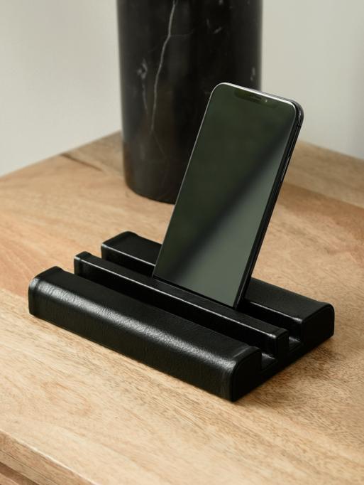 Black Tech Stand