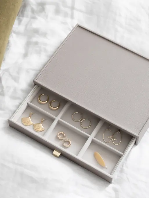 Szkatułka na biżuterię Stackers 9 komorowa supersize taupe z szufladą