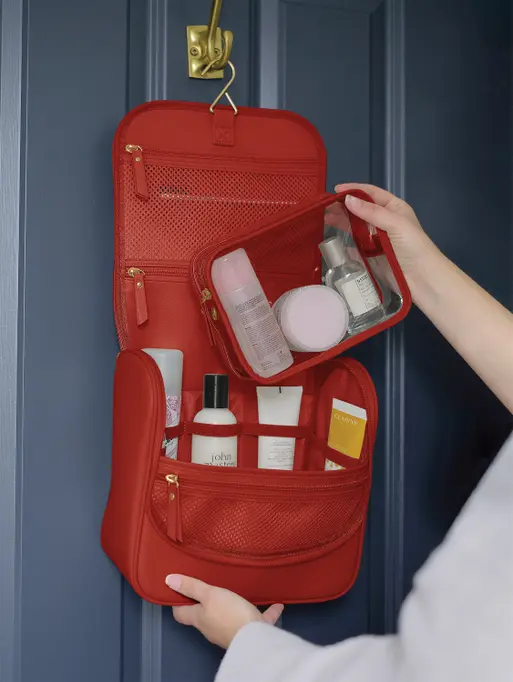 Red Hanging Washbag 