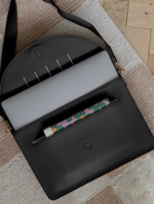 Black Sleek Laptop & Clip on Cable Tidy Set