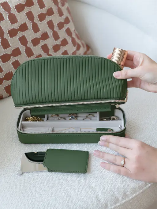Emerald Cosmetic and Jewellery Bag