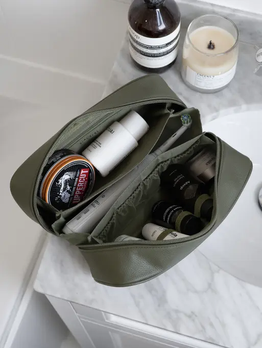 Olive Green Expanding Washbag