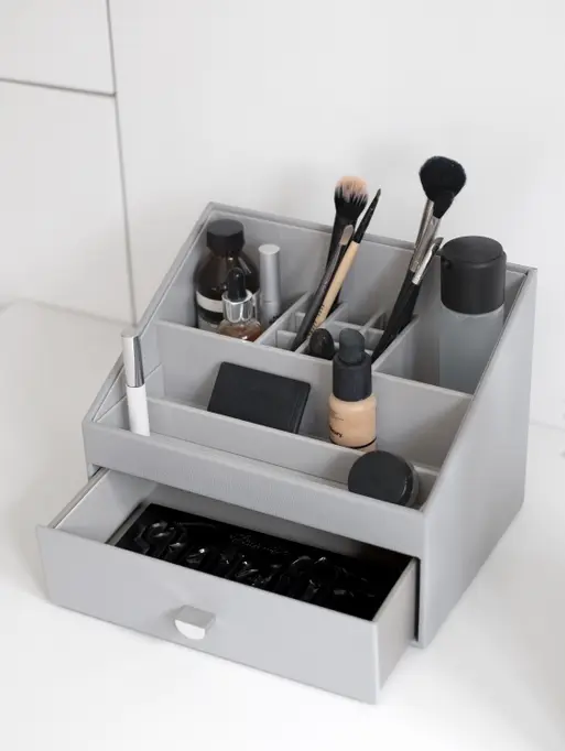 Pebble Grey Makeup Organiser