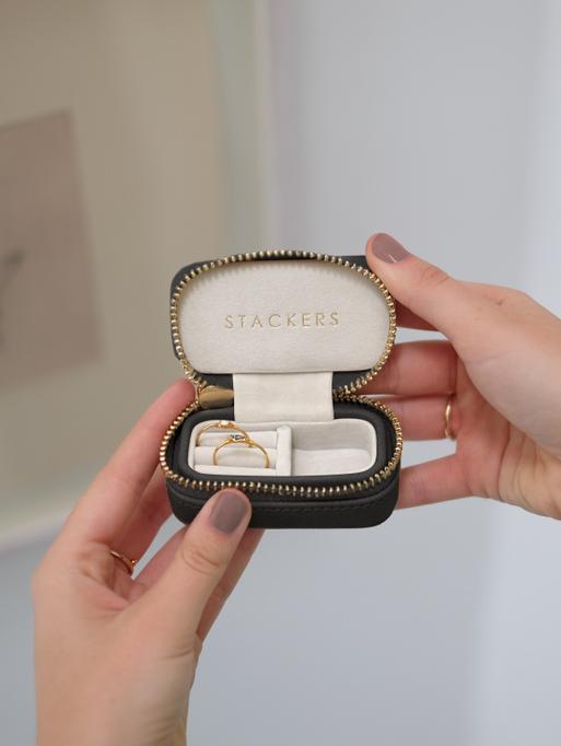 Black Petite Zipped Jewellery Box
