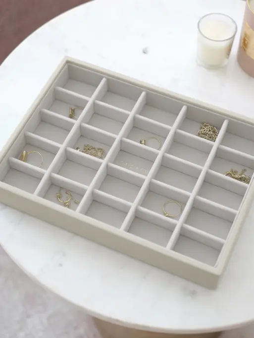Oatmeal Classic Trinket Layer