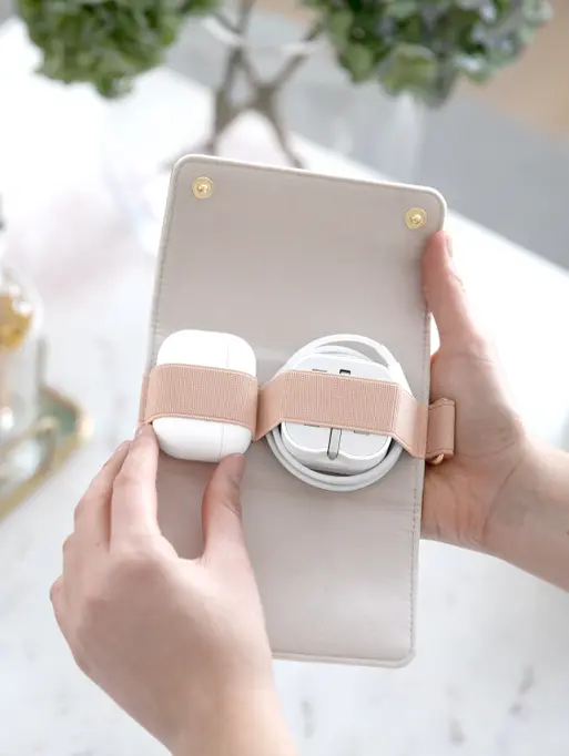 Blush Compact Cable Tidy
