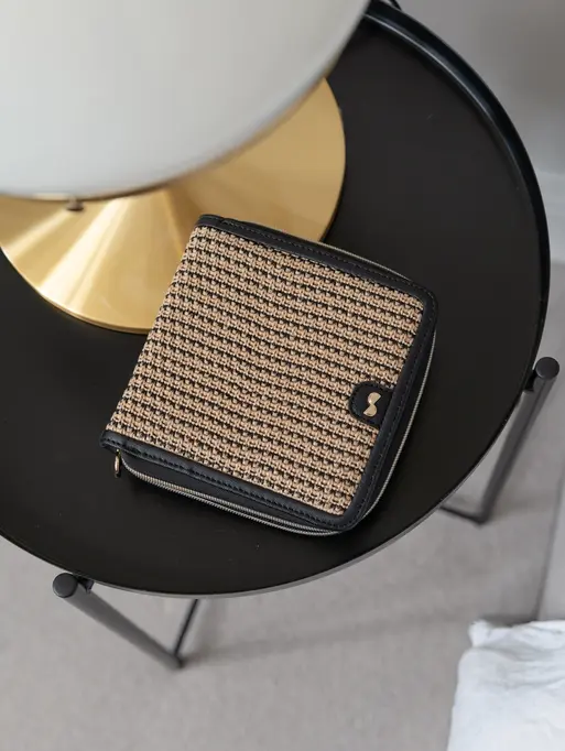 Black Raffia Square Jewellery Roll