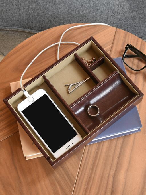 Windsor Chestnut Brown Valet Tray