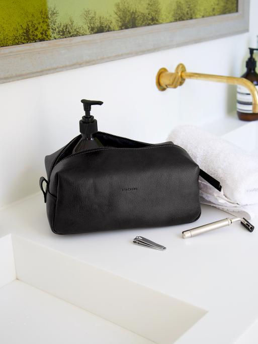 Black Washbag