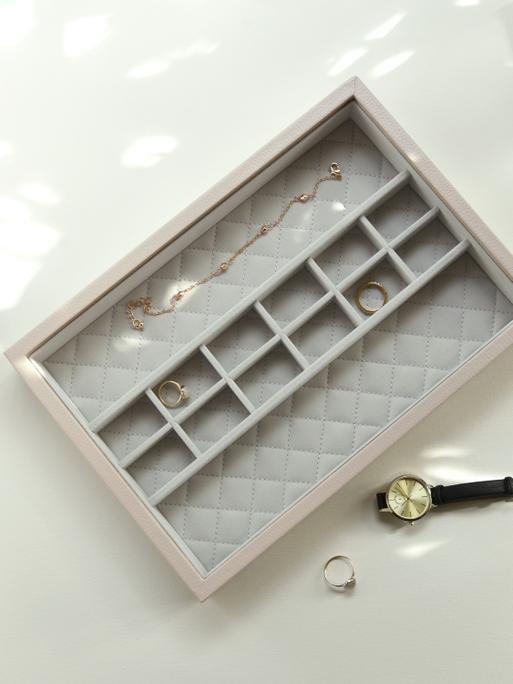 Szkatułka na biżuterię Loves Luxury 14 komór jasnoróżowa