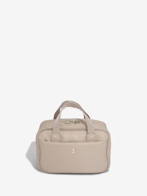 Recycled Nylon Sand Hanging Washbag