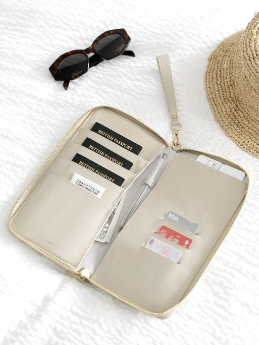 Oatmeal & Linen Family Passport Holder