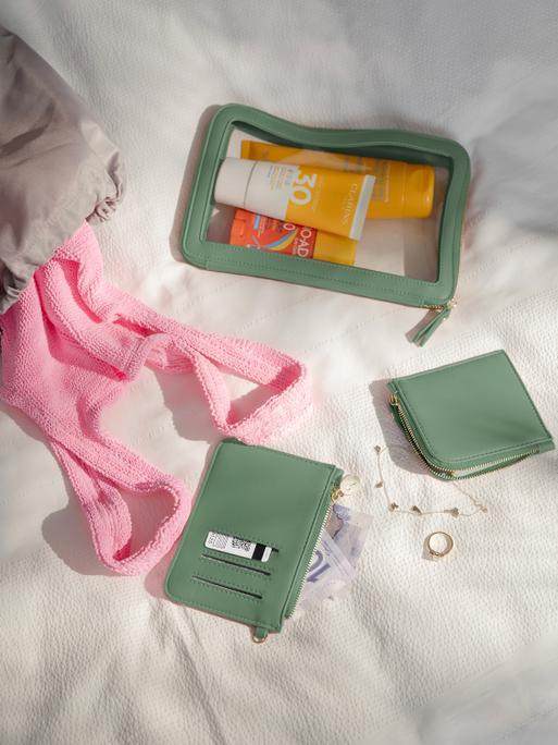 Seafoam Travel Tote Bag