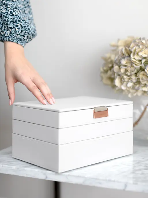 White & Rose Gold Classic Jewellery Box
