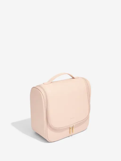 Blush Hanging Washbag