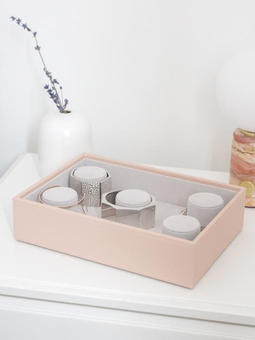 Classic Bangle Tower Accessory