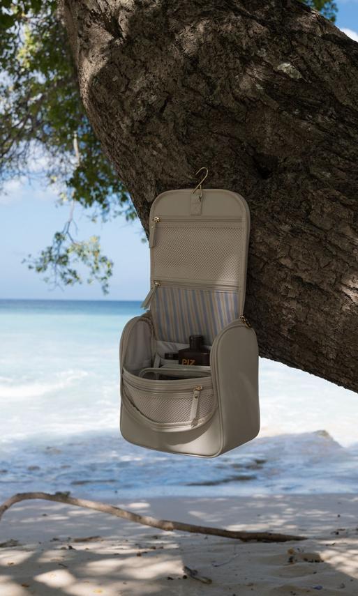 Hanging Washbag