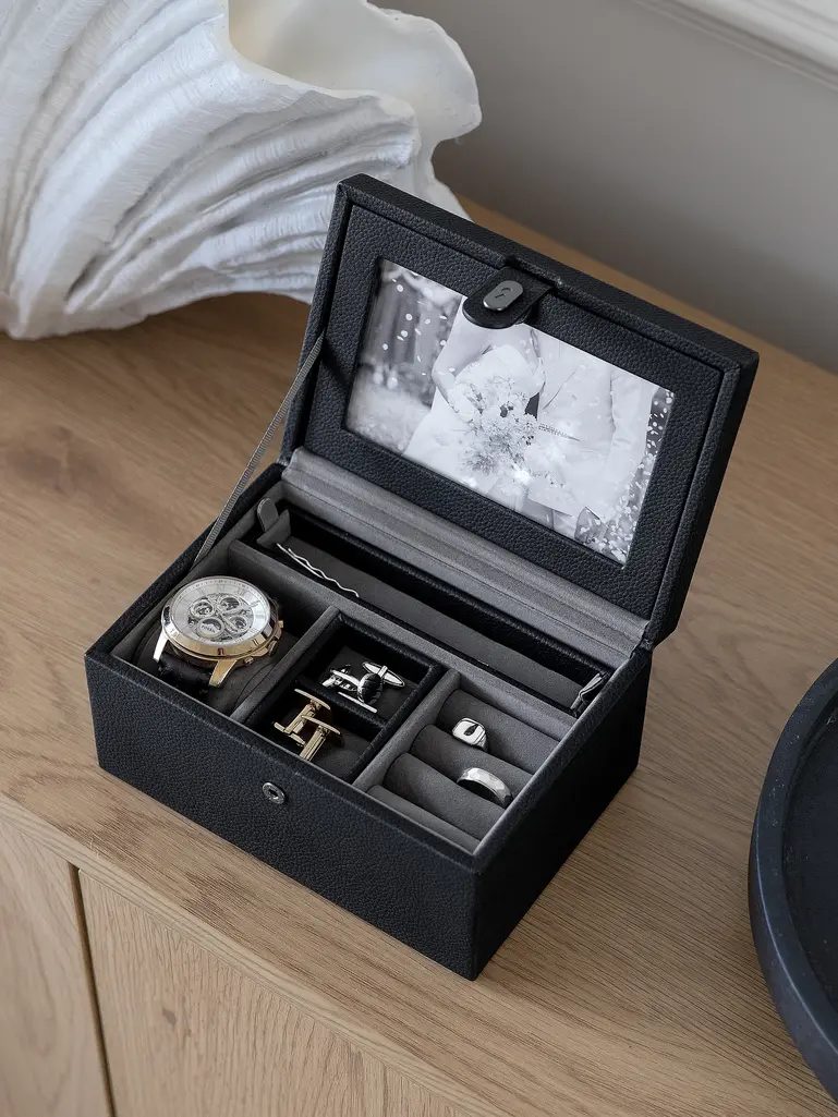 Black Luxury Photo Valet Box