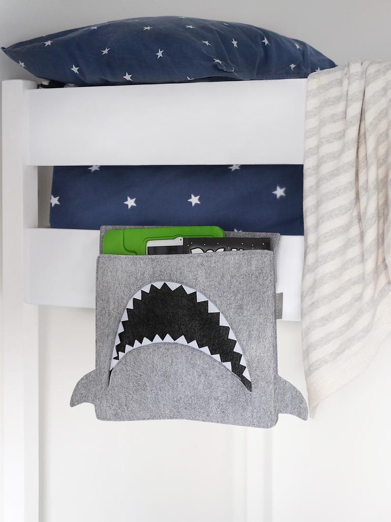 Mark Shark Bed Pocket