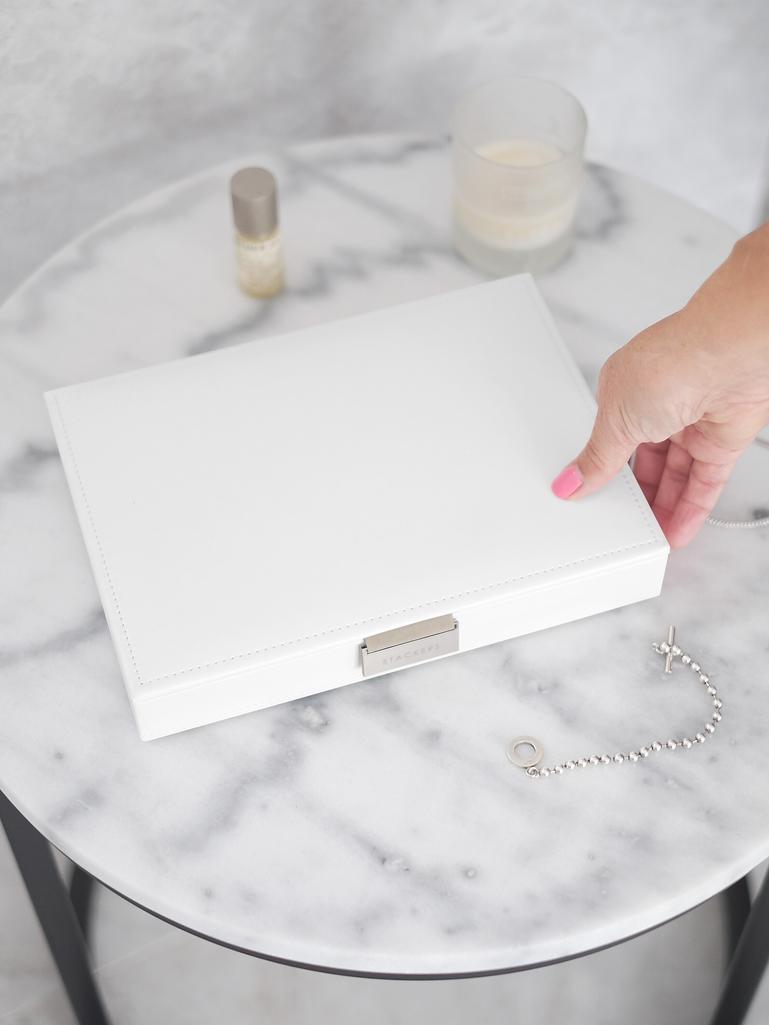 White Classic Bracelet Jewellery Box Lid