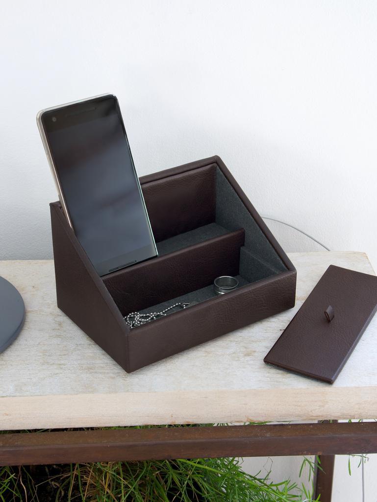 Brown Phone Valet