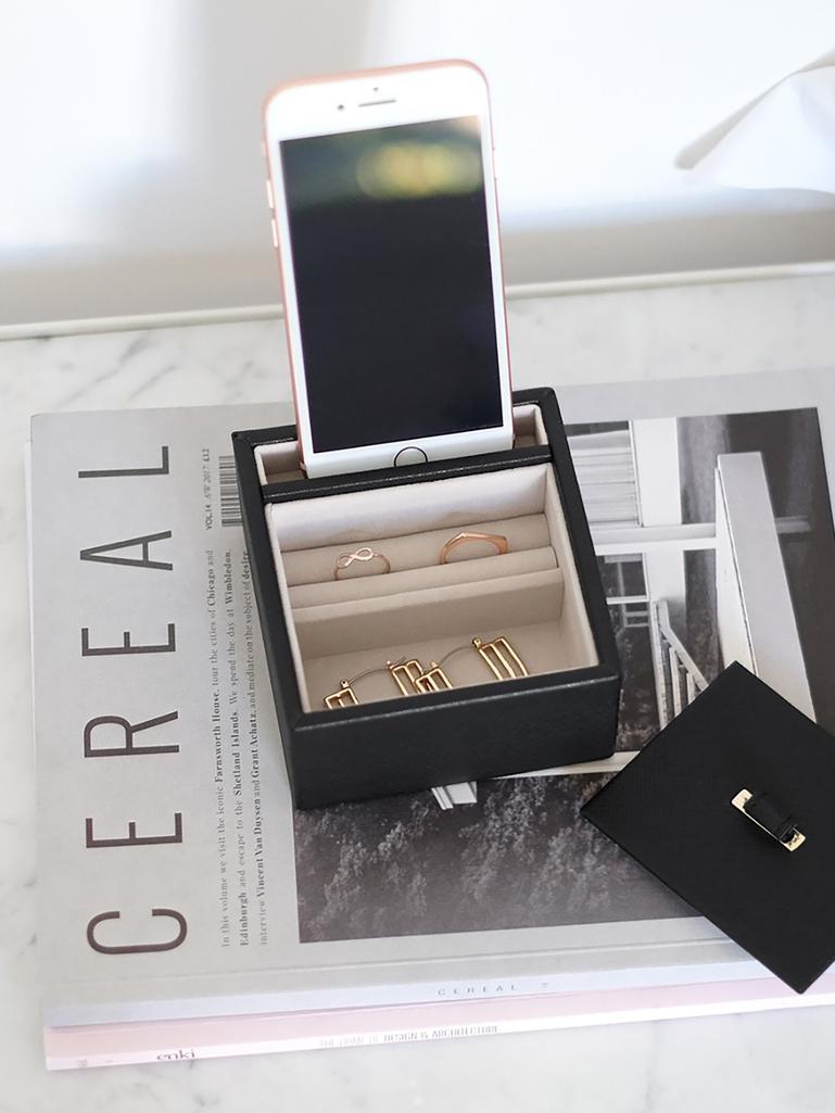 Black Phone & Accessory Stand