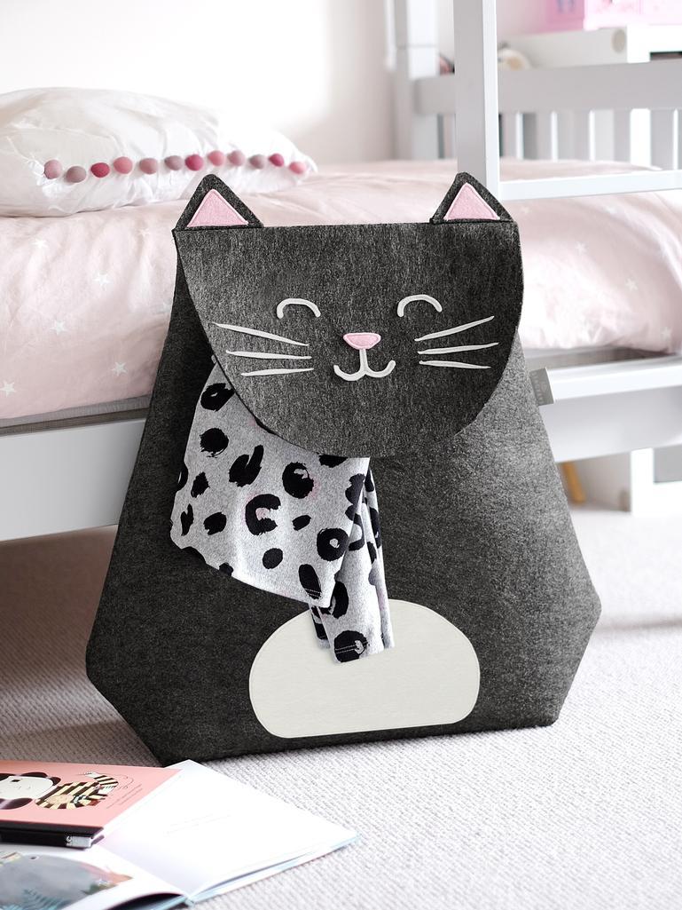 Chloe Cat Laundry Storage Basket