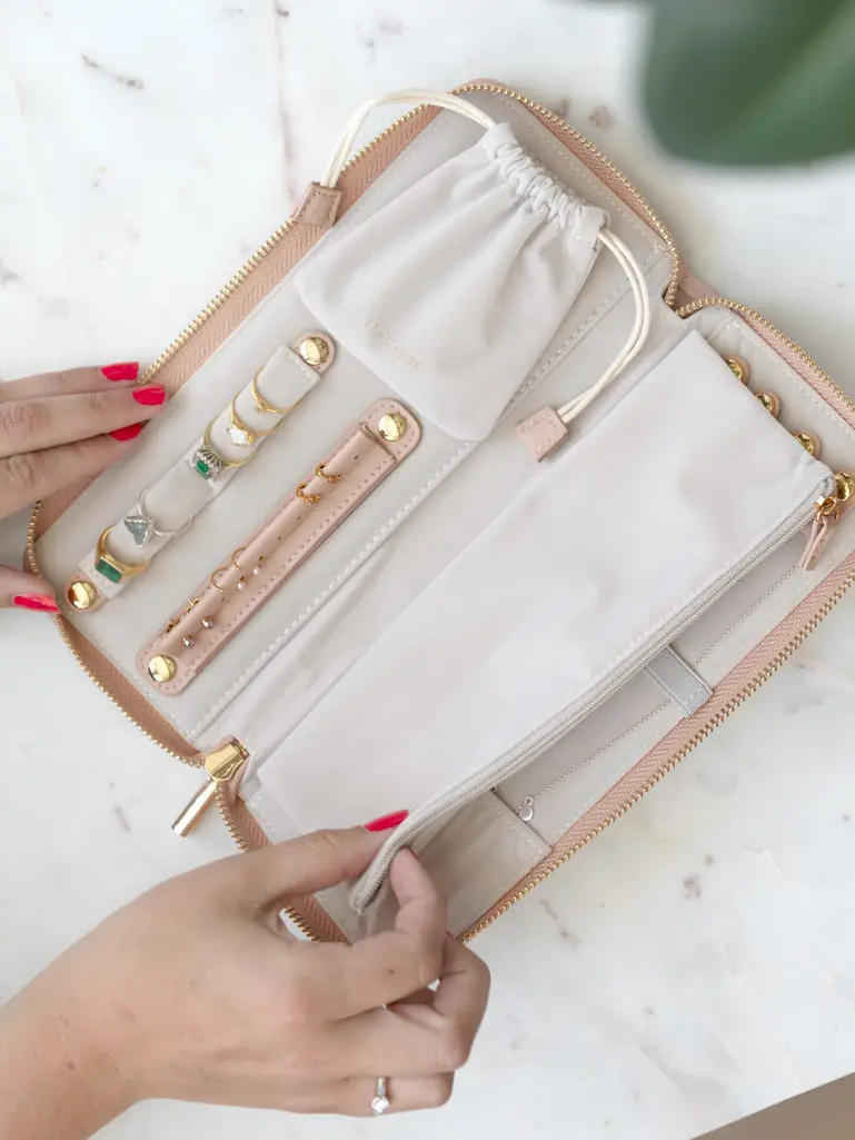 Blush Jewellery Roll