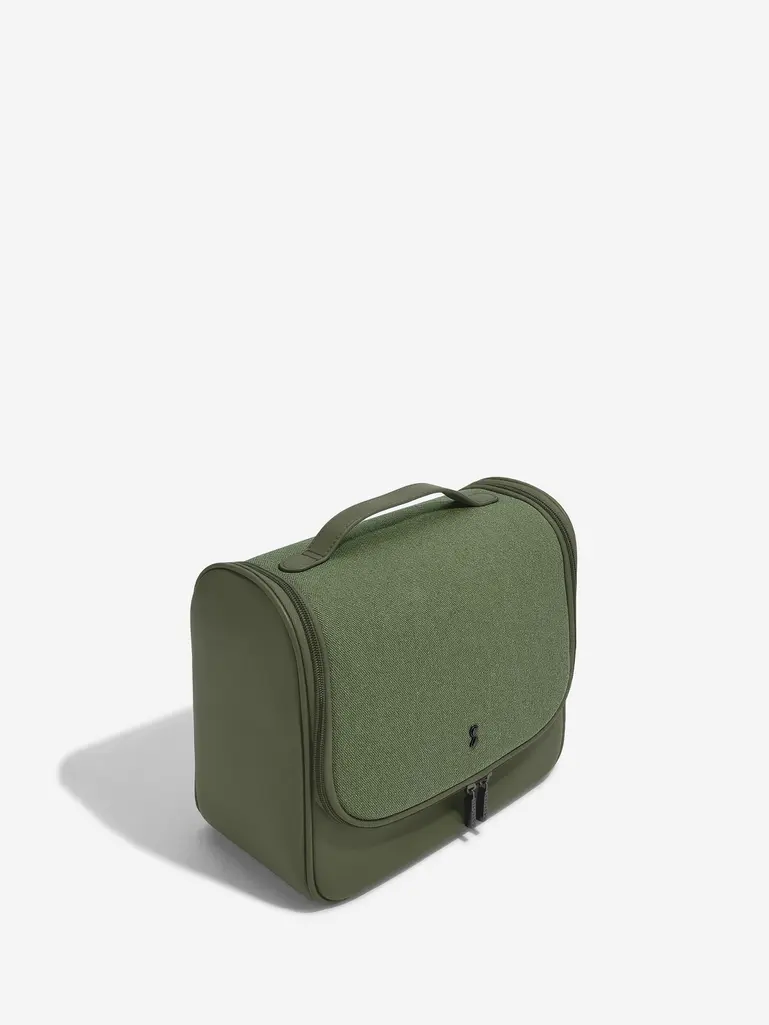 Green Canvas Hanging Washbag