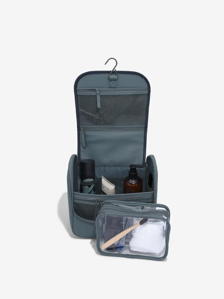 Blue Canvas Hanging Washbag