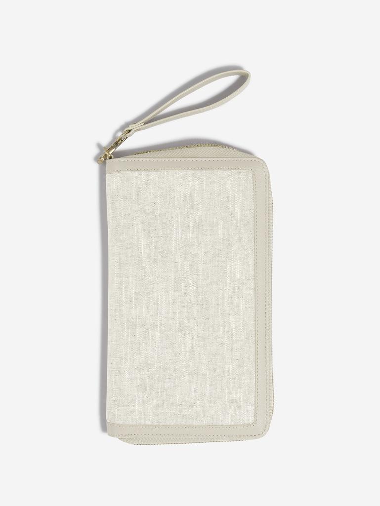Oatmeal & Linen Family Passport Holder