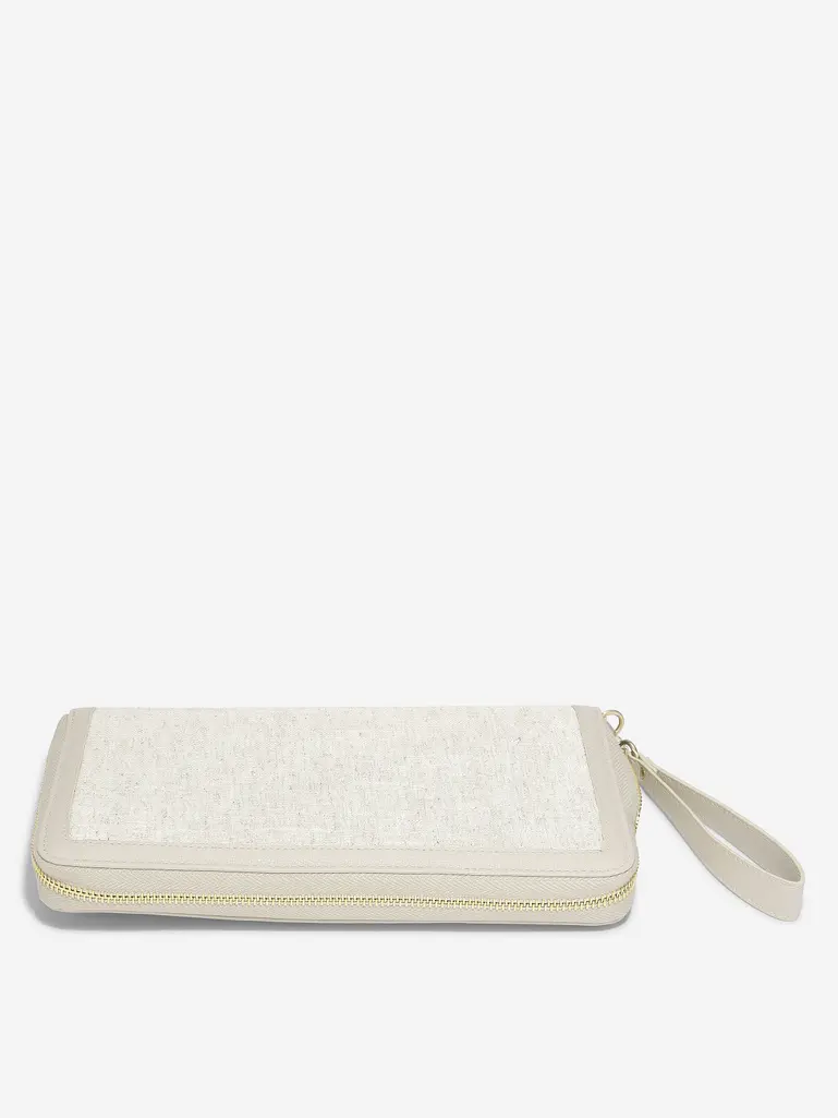 Oatmeal & Linen Family Passport Holder