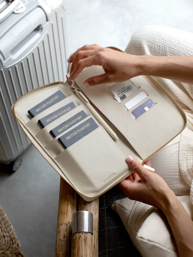 Oatmeal & Linen Family Passport Holder