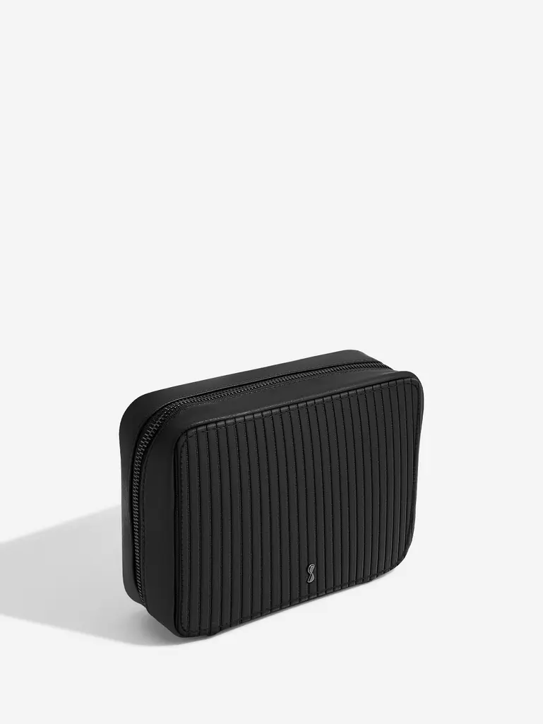 Black Fluted Cable Tidy