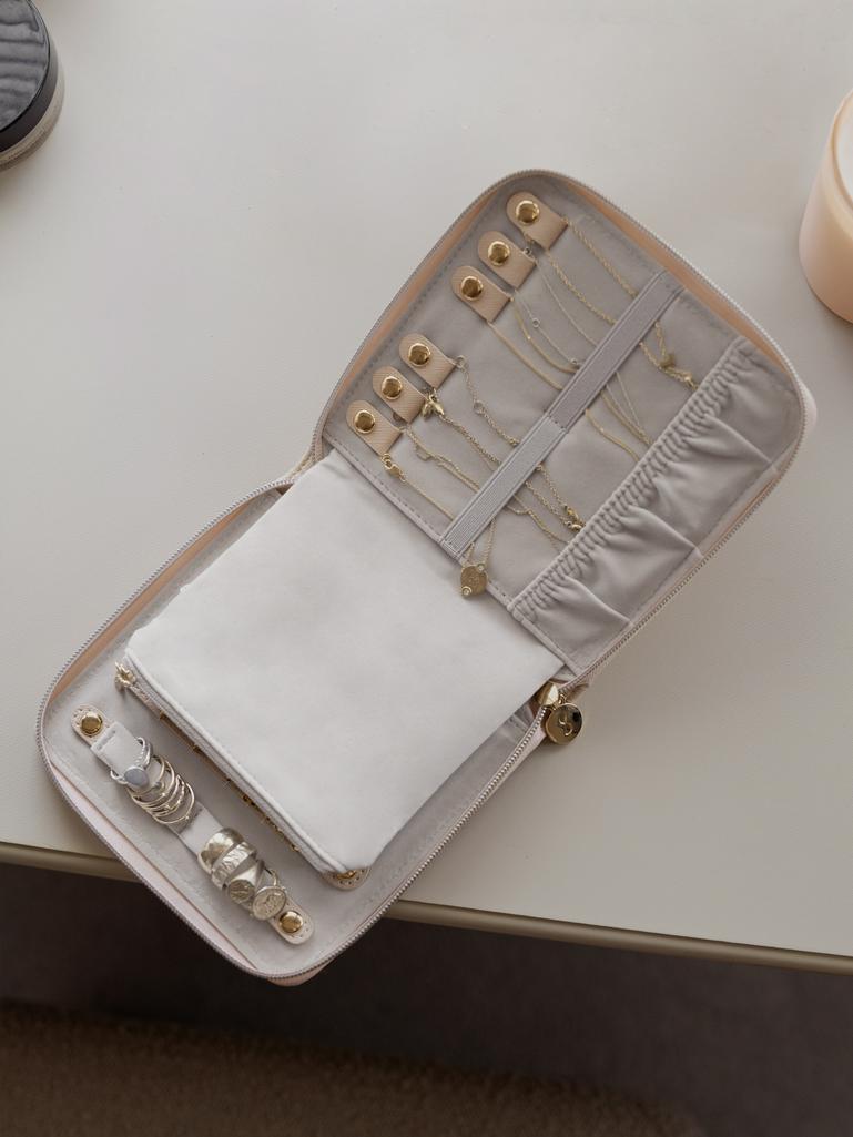 Blush Raffia Square Jewellery Roll 