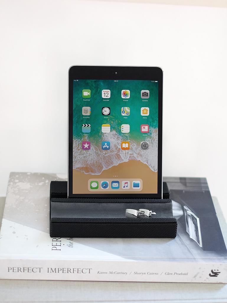 Dulwich Goodwood Black Tech Stand