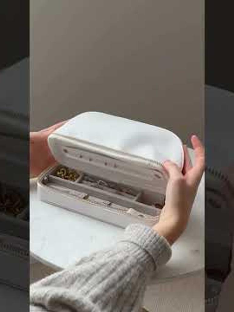 Pebble White Cosmetic and Jewellery Bag
