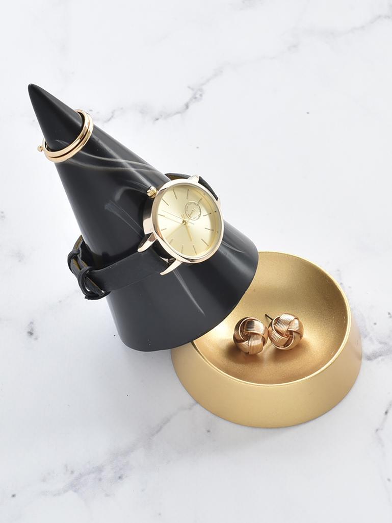 Dark Marble Cone Jewellery Peak