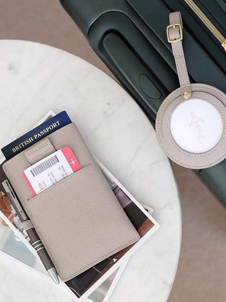 Taupe Passport Sleeve & Luggage Tag