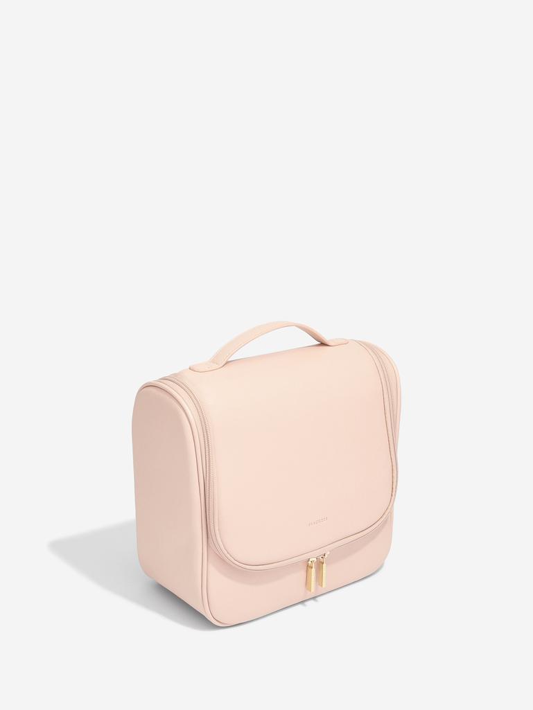 Blush Hanging Washbag