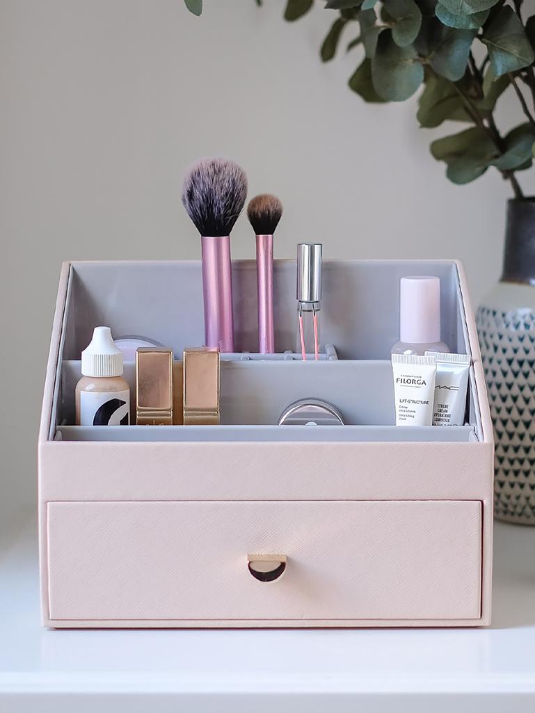Blush Pink Makeup Organiser