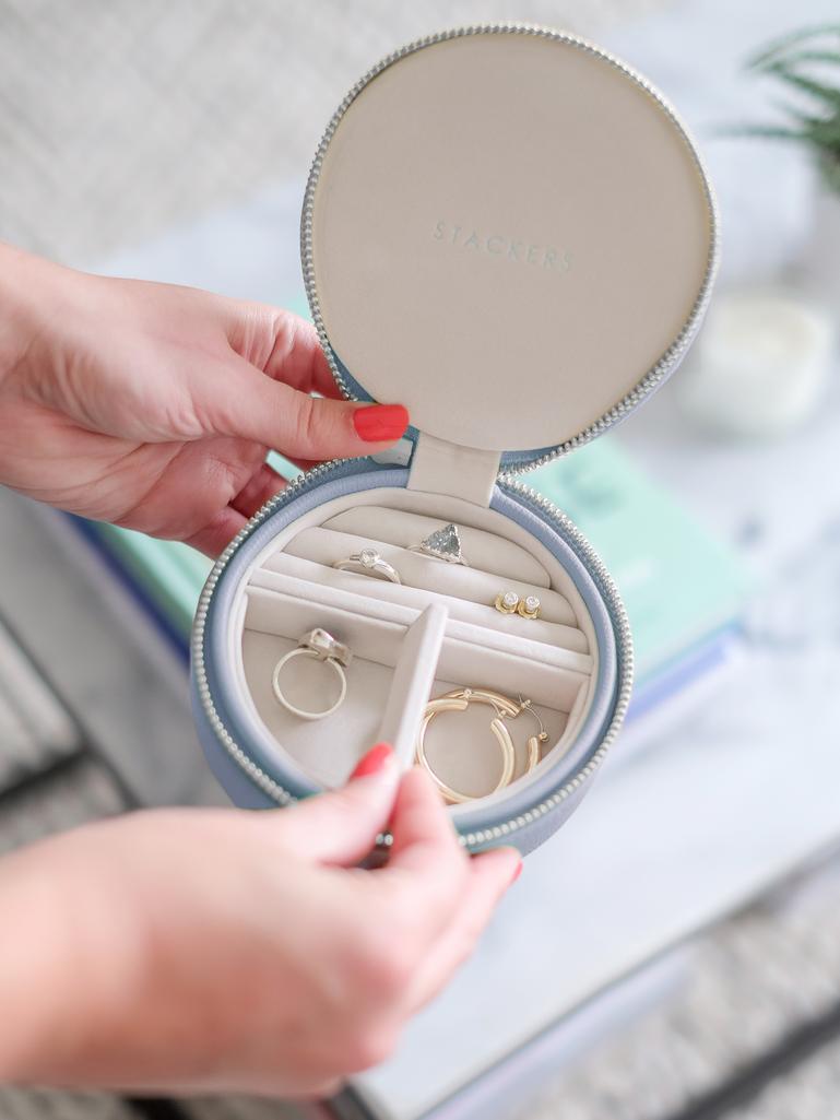 Lavender Round Zipped Jewellery Box