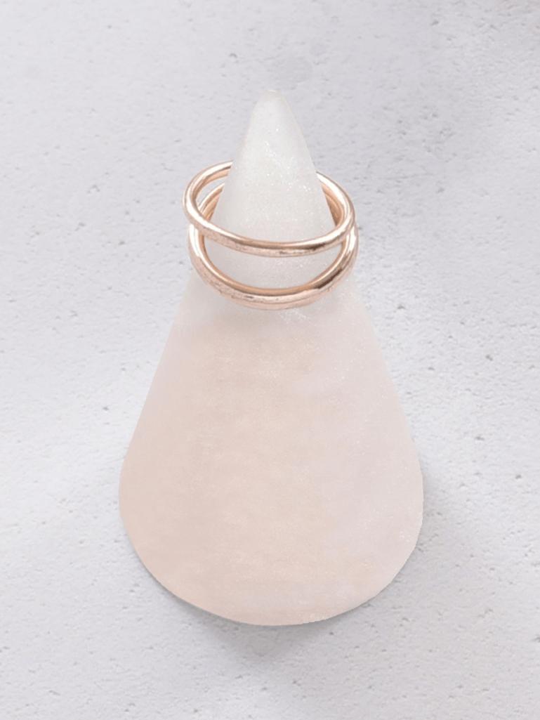 Rose Quartz Effect Small Jewellery Peak