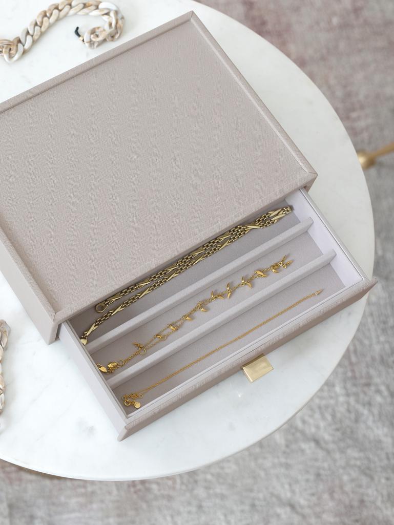 Szkatułka na naszyjniki Stackers classic taupe z szufladą