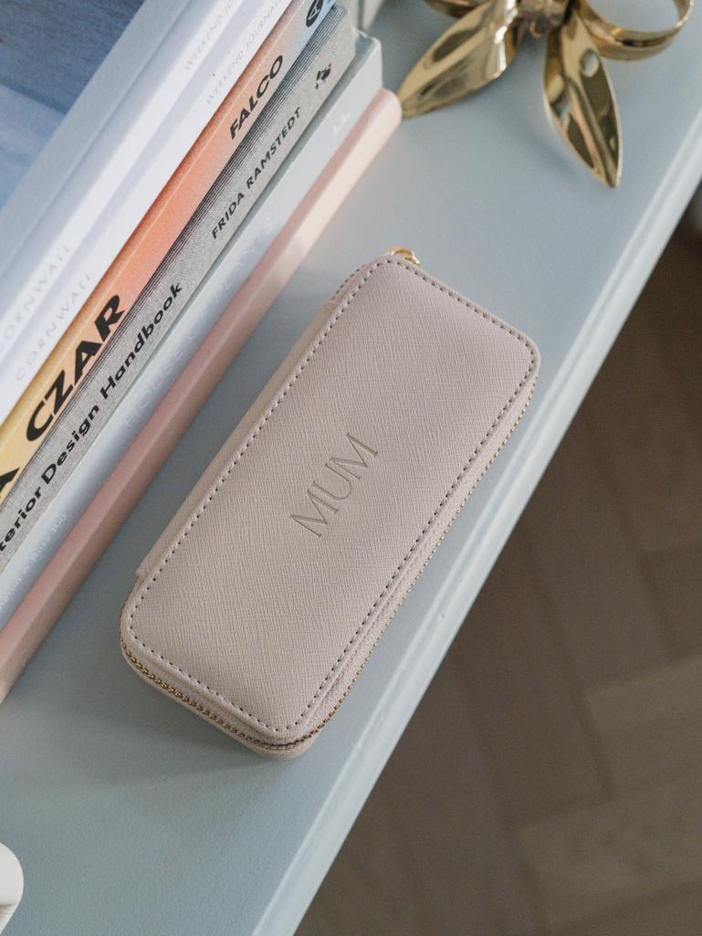 Taupe Mum Medium Zipped Jewellery Box