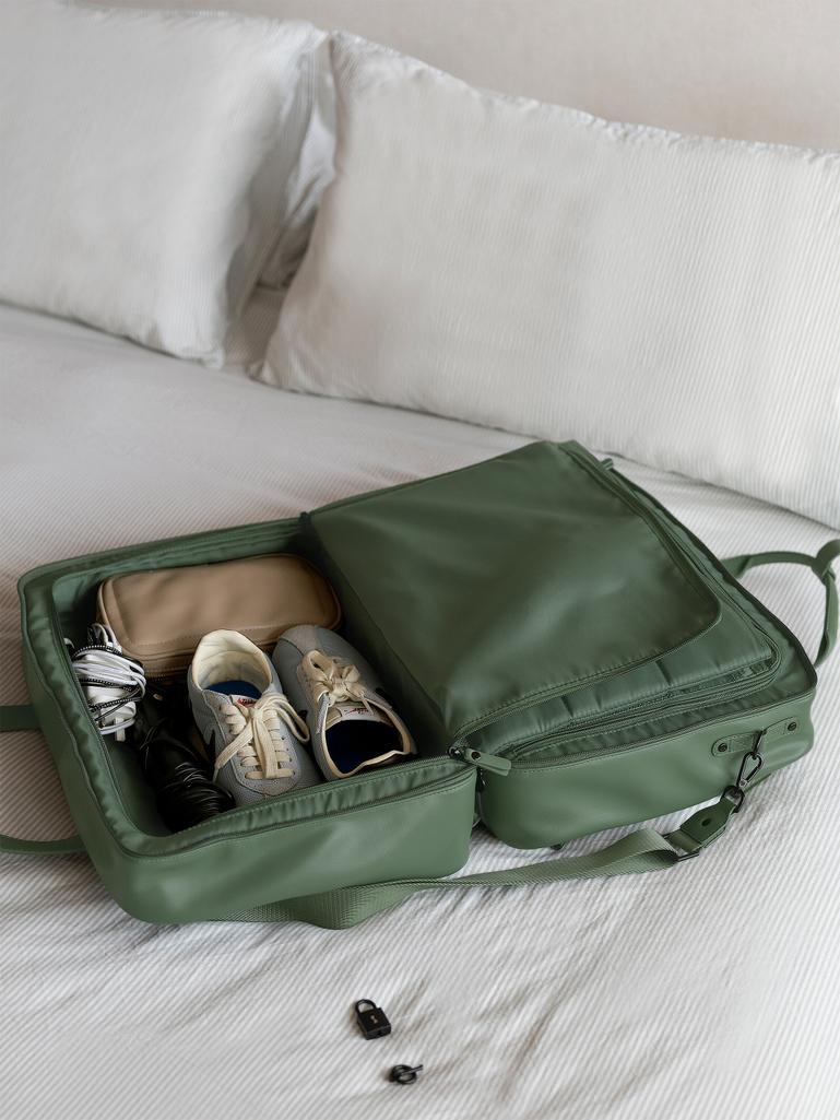 Fern Green Cabin Bag 